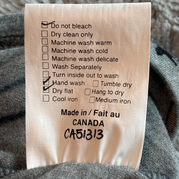 MADE IN CANADA - Flutter Sleeve, Scoop Neck Bamboo Top - Pretty Crow Print - Picture 9 of 11